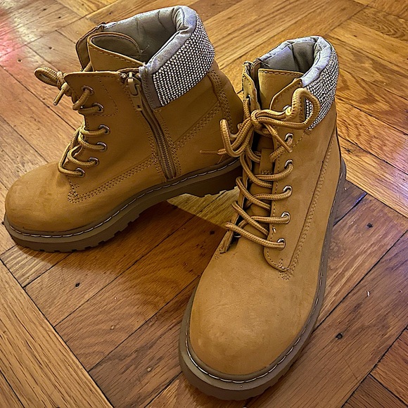 Wild Pair Shoes - Wild Pair boots